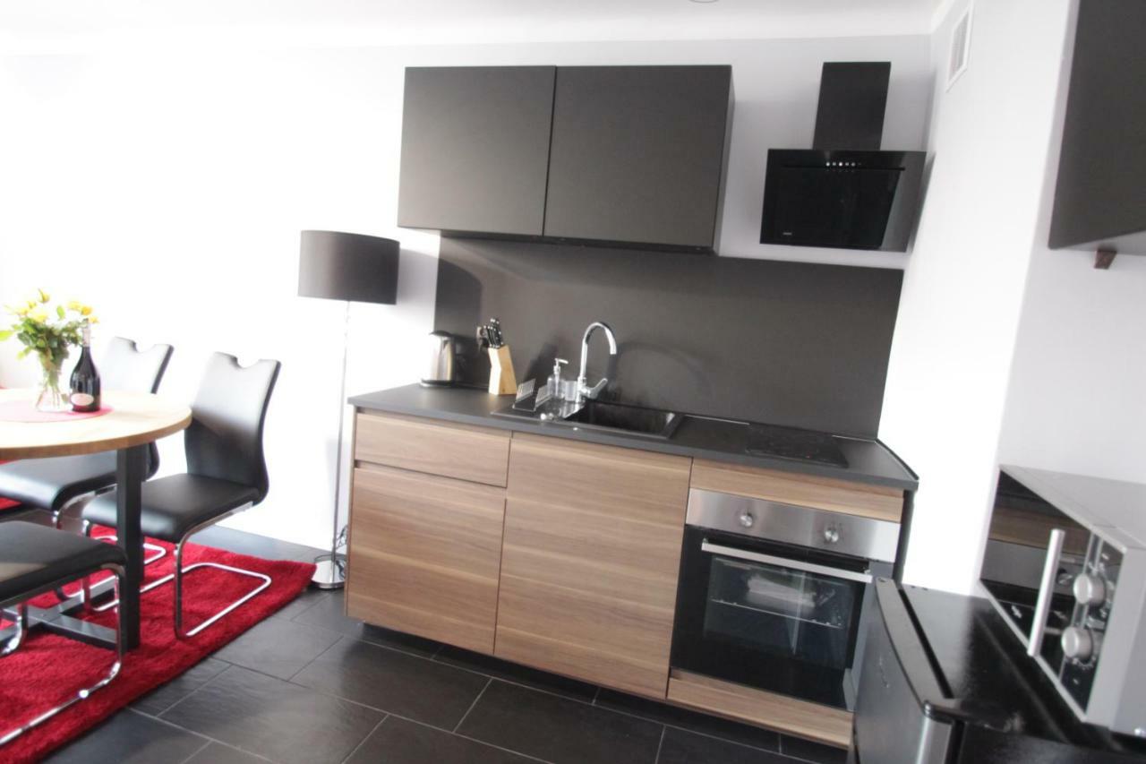 Fantastyczny Krolewska Apartment Warschau